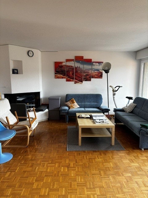 Moderne Wohnung mit viel Raumgefühl, sonnigem Balkon und toller Fernsicht 10