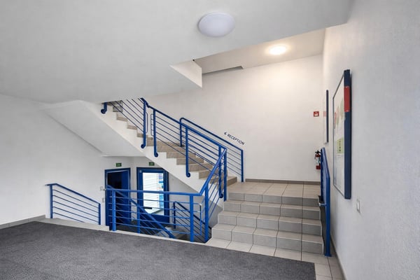 Attraktive Büroräumlichkeiten an gut erschlossener Lage in Sion 2