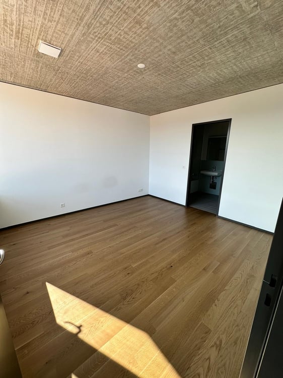 Moderne 2.5-Zimmerwohnung in der Lokstadt 3