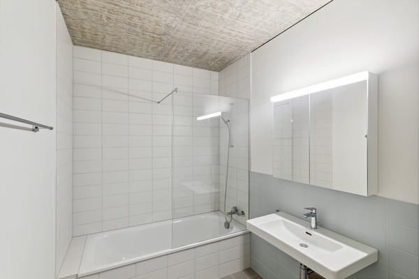 Moderne 2.5-Zimmerwohnung in der Lokstadt 4