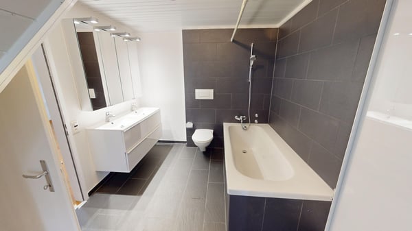 Exklusive 4.5-Zimmerwohnung in historischer Villa an bester Lage 6