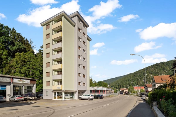 Mehrfamilienhaus mit 14 Wohnungen 2