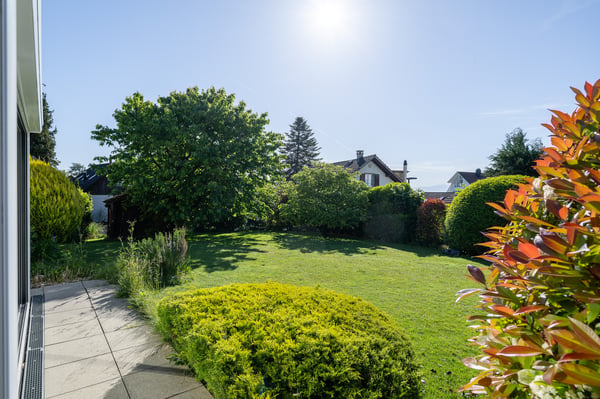 Lichtdurchflutete 3.5-Zimmer Gartenwohnung mit Gestaltungspotenzial 8