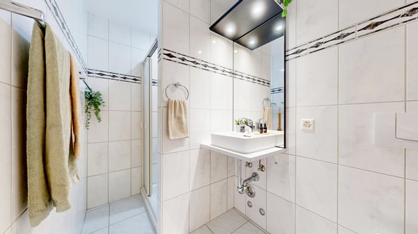 Renovierte, heimelige Dachgeschoss-Maisonettewohnung 8