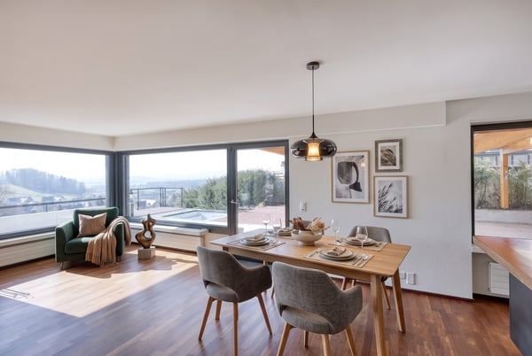 Einfamilienhaus mit grosszügigen Aussenflächen und Weitsicht 4