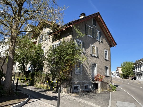 Grosszügiges Wohnhaus in Seenähe 2