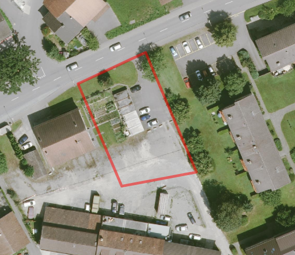Mehrfamilienhaus mit Baulandgrundstück in der Kernzone 8