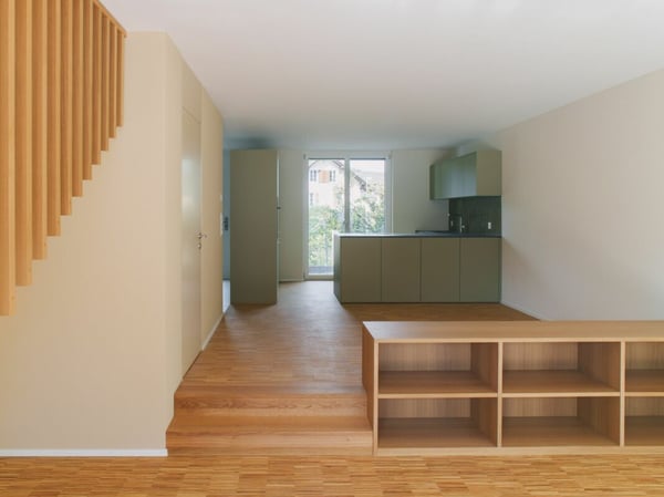 Modernes Wohnen mit Galerie, Garten und eigener Tiefgarage (Mittelhaus) 5
