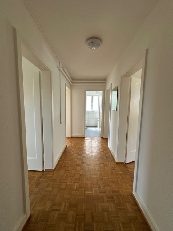 Schön & ruhig, Nähe ÖV und Einkauf! 3