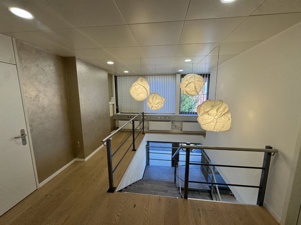 Repräsentative Gewerbefläche mit 284m2 an zentraler Lage 10