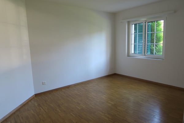 4.5 Zimmerwohnung in Hagenbuch 6