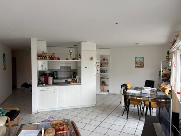 4.5 Zimmerwohnung in Hagenbuch 3