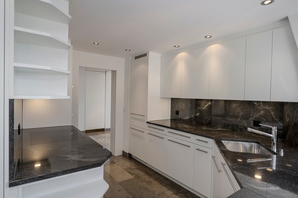 Charmante 3.5-Zimmer-Dachwohnung an der Sonneggstrasse in Zürich 5