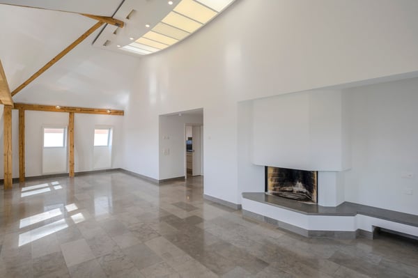 Charmante 3.5-Zimmer-Dachwohnung an der Sonneggstrasse in Zürich 15