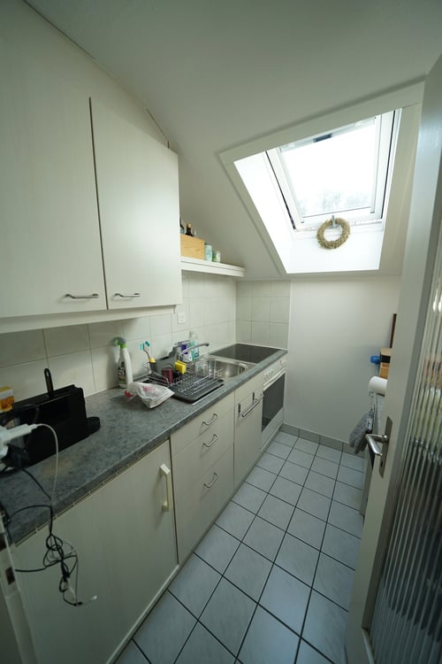 2-Zimmer Dachwohnung mit Blick über Schaffhausen 7