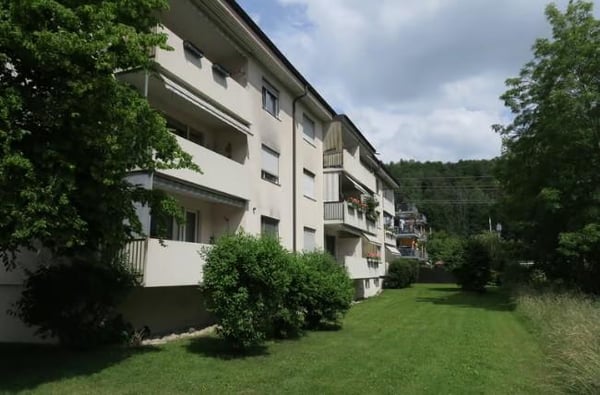 2.5 Zimmerwohnung in Sennhof (Winterthur) 1