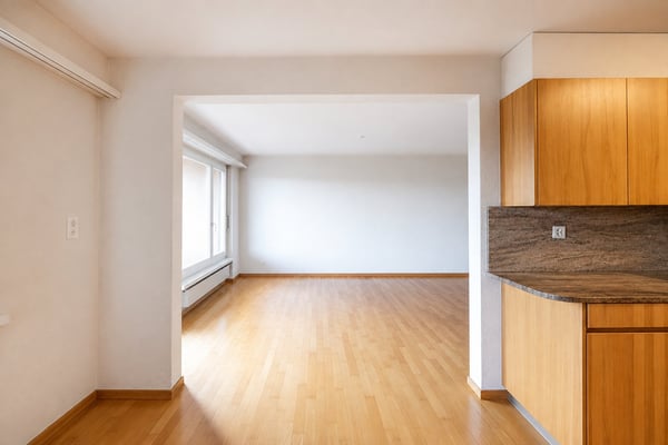 Charmante 4-Zimmer-Wohnung mit Balkon und Hallenbad in Oberwinterthur 3