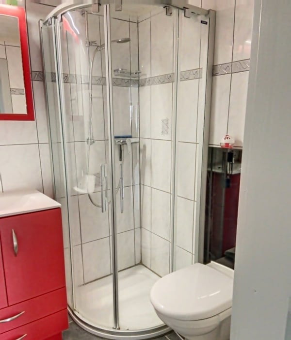 Charmante ferme de deux appartements au cœur du village de Mézières (FR) 10