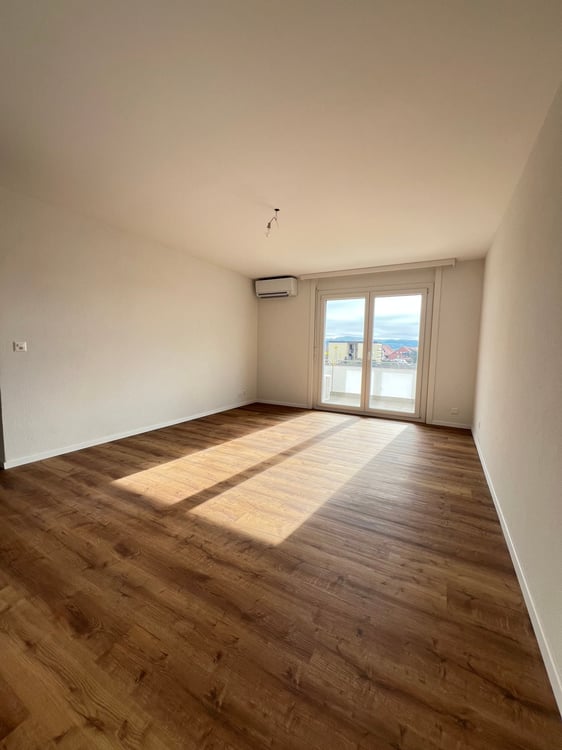 Appartement 1.5 pièces entièrement rénové avec balcon 4