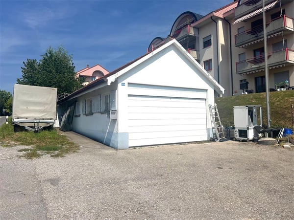 Terrain de 367 m² avec dépôt existant – Situation privilégiée à deux pas de la gare de Chénens 3