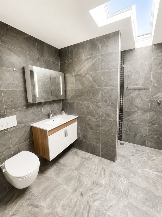 Propriété de caractère composée de 3 appartements – 393 m² habitables à Romont 12