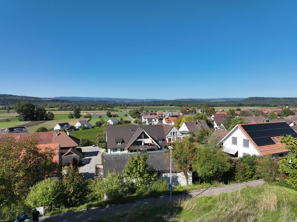 Jetzt kaufen & Innenausbau nach Wunsch bemustern 1