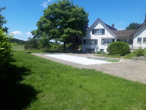 Mehr-Generationen-Villa mit viel Platz und grossem Umschwung!