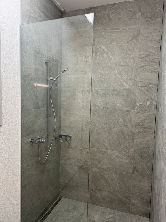 Teilsanierte Wohnung in Rafz 7