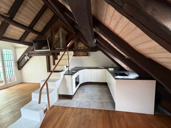 Stilvolle Loftwohnung mit Galerie und Retro-Charme 2