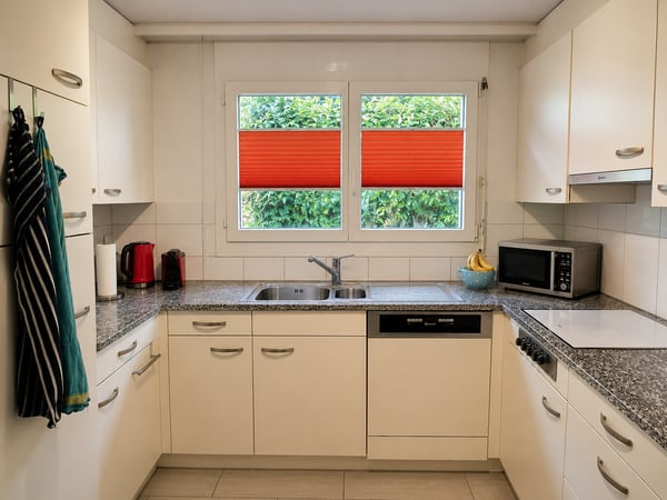 6.5-Zimmer-Reiheneinfamilienhaus in familiärem Quartier 4