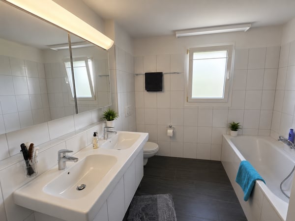 6.5-Zimmer-Reiheneinfamilienhaus in familiärem Quartier 6
