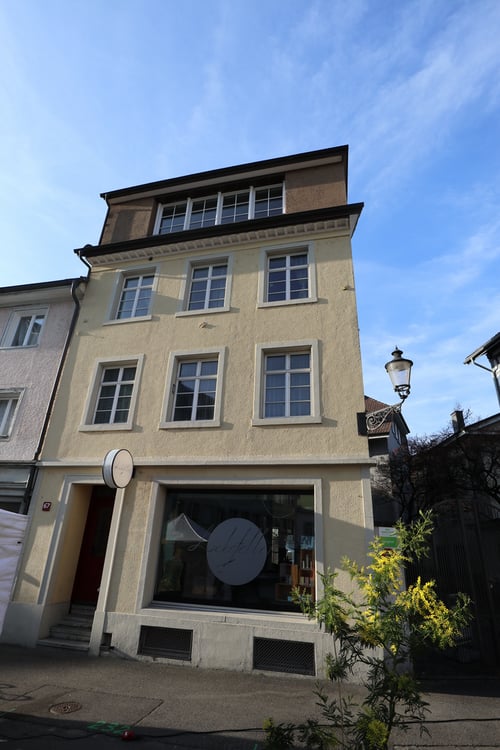 Charmante 2.5-Zimmer-Wohnung in der Altstadt von Winterthur 1