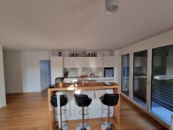 Moderne Wohnung mit Balkon in Stammheim 2