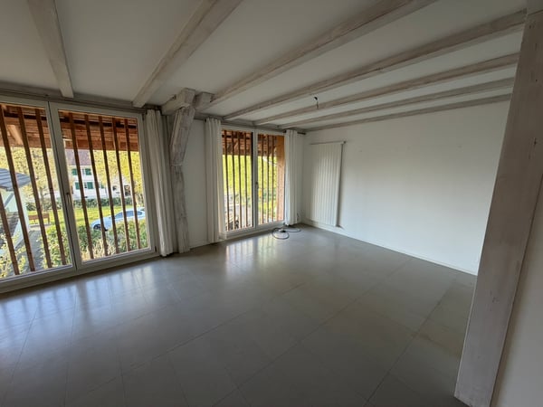 7-Zimmer-Einfamilienhaus mit grossem Garten & Garagenbox 7