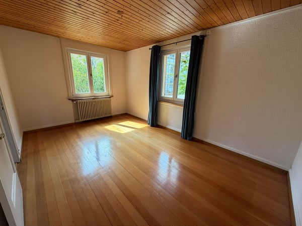 Charmantes 5-Zimmer-Einfamilienhaus mit Garten 4