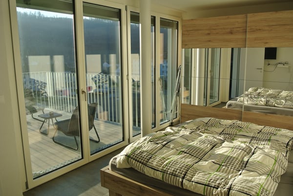 Moderne 4.5-Zimmer-Wohnung mit zwei Balkonen in Winterthur-Töss 6