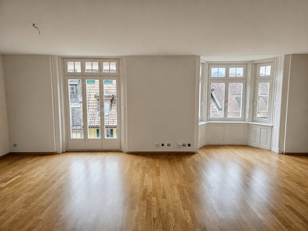 Wohnen wie in den Ferien - 2.5 Zimmer Wohnung im Löwen Center Luzern mieten 3