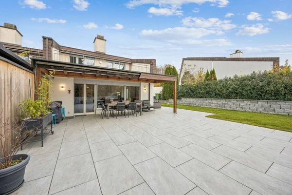 Familienfreundliches 1.5-Zimmer-Einfamilienhaus in Bonstetten 10