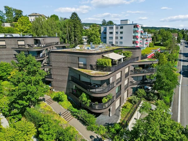Moderne 2.5-Zimmer-Wohnung im Seefeld 2