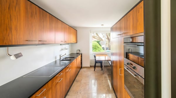 6.5-Zimmer-Einfamilienhaus mit Blick ins Grüne 5