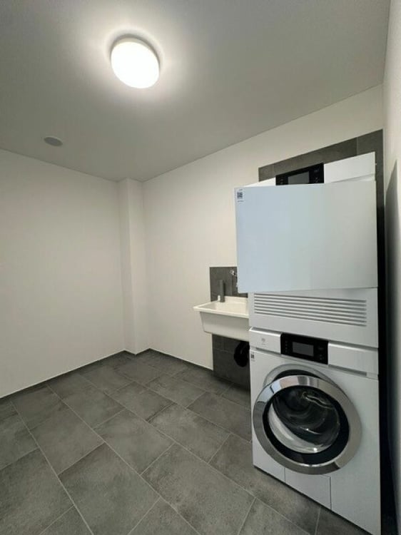 Charmante 2.5-Zimmer-Wohnung Neubau an ruhiger Lage in Hedingen zu vermieten 7