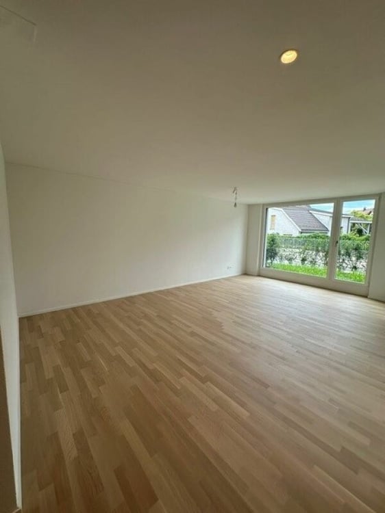 Charmante 2.5-Zimmer-Wohnung Neubau an ruhiger Lage in Hedingen zu vermieten 3