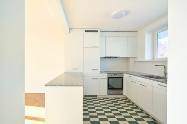 Helle 1.5 Zimmer-Wohnung an ruhiger Lage in Stadtnähe 1