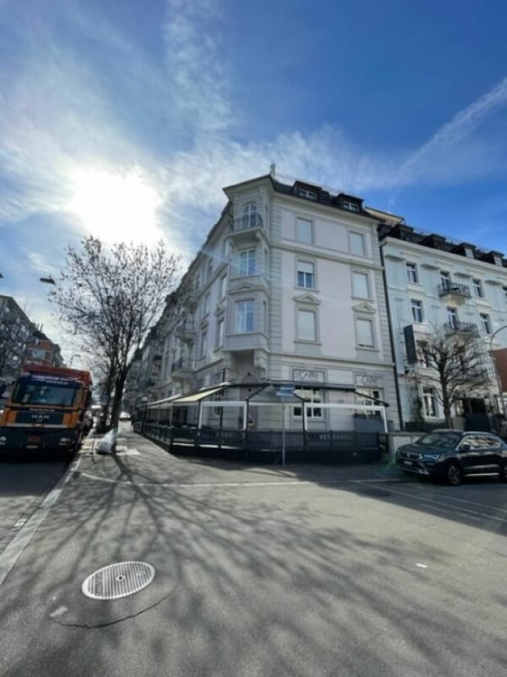 Vollausgebaute Bürofläche an prominenter Lage im Seefeld 1