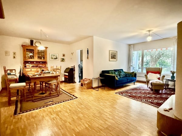 Zentral gelegene 3.5-Zimmer-Wohnung in Albisrieden mit eigenem Gartensitzplatz 1