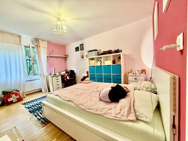 Zentral gelegene 3.5-Zimmer-Wohnung in Albisrieden mit eigenem Gartensitzplatz 5