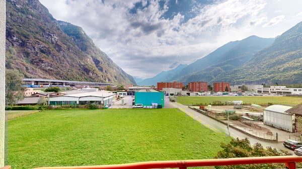 Funzionale appartamento a Biasca 1