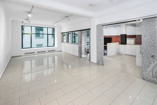 Gewerberäumlichkeiten an top Lage! 6