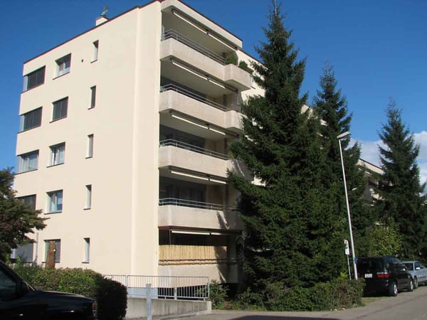 Einstellhallenplatz Farnsburgstrasse 1/3  in Pratteln 2