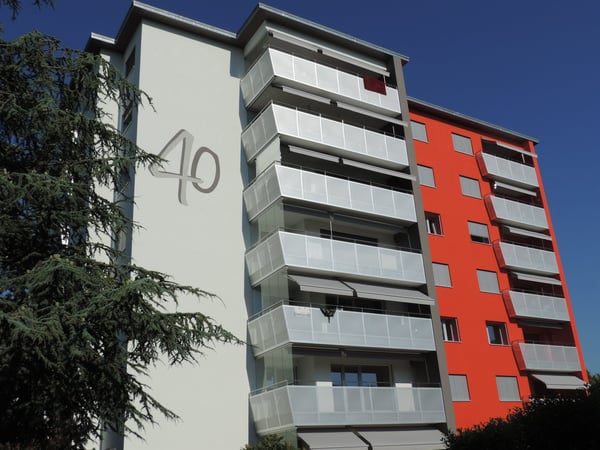 A louer place de parc intérieure 1